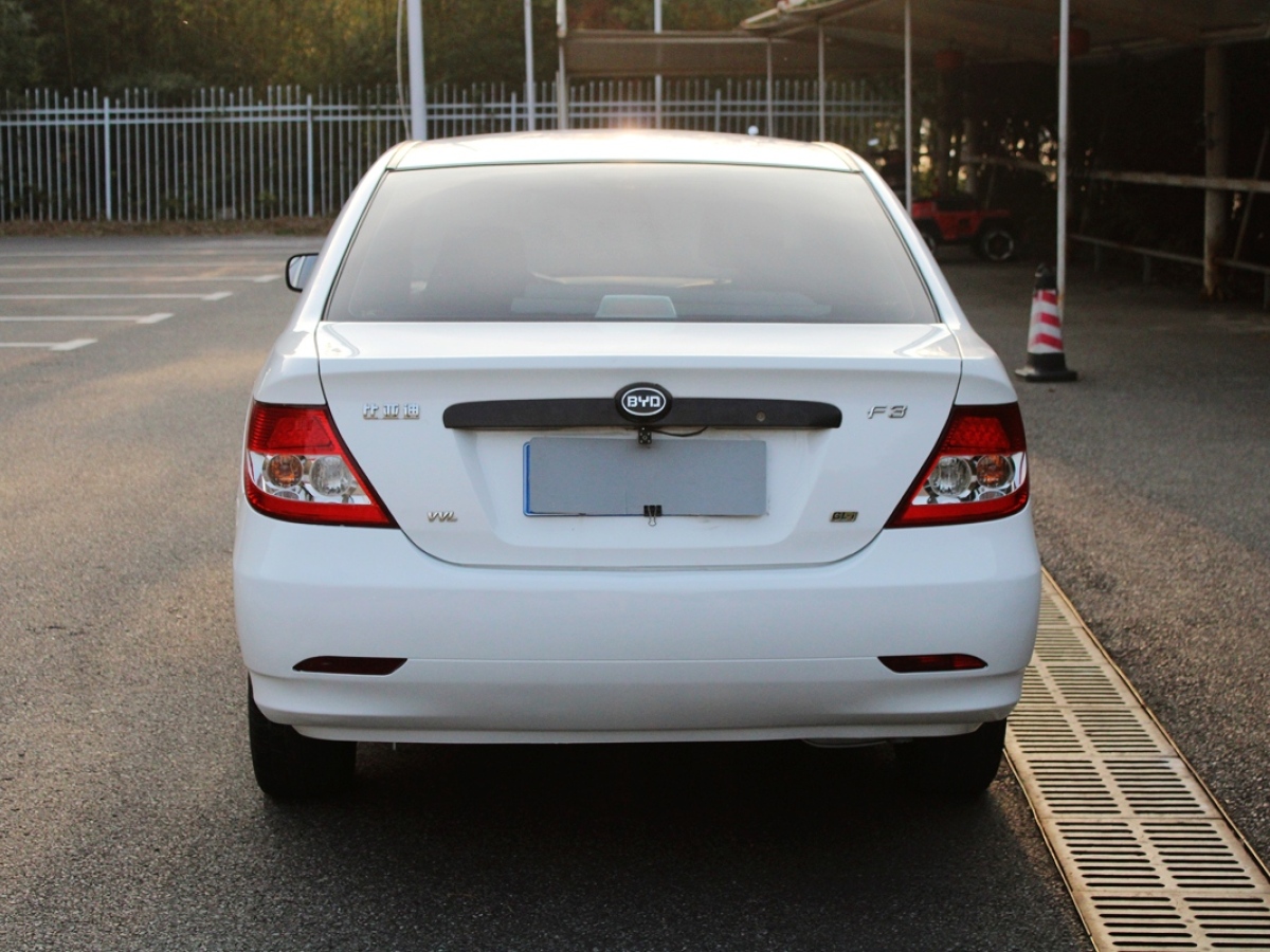 BYD F3 2019 immagine di auto #6