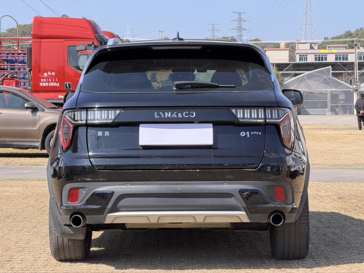 Lynk & Co 01 EM-P 2018 car image #6