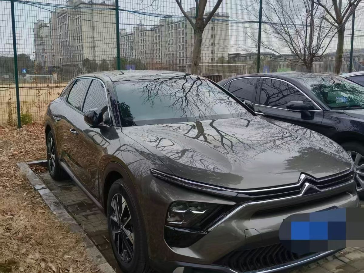 Citroen C5 X 2025 car image #6