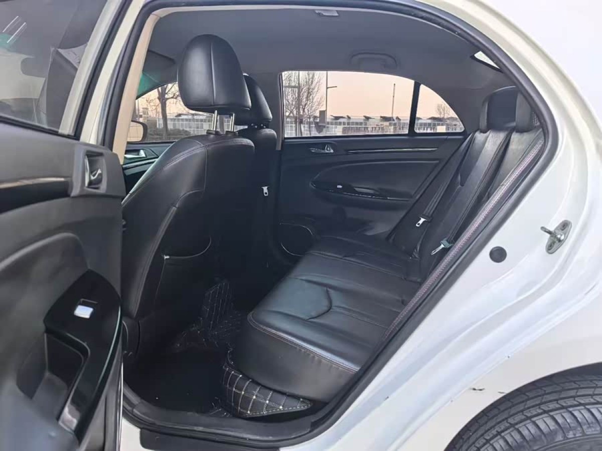 BYD e5 2018 #6 BYD e5 2018 car image #6