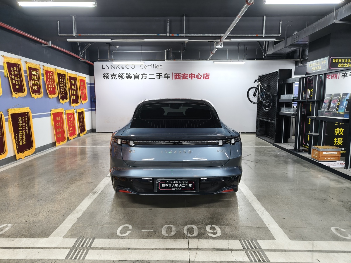 Lynk & Co Z10 2024 car image #6