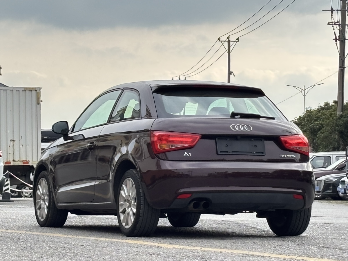 Audi 2015 #6 Audi 2015 car image #6