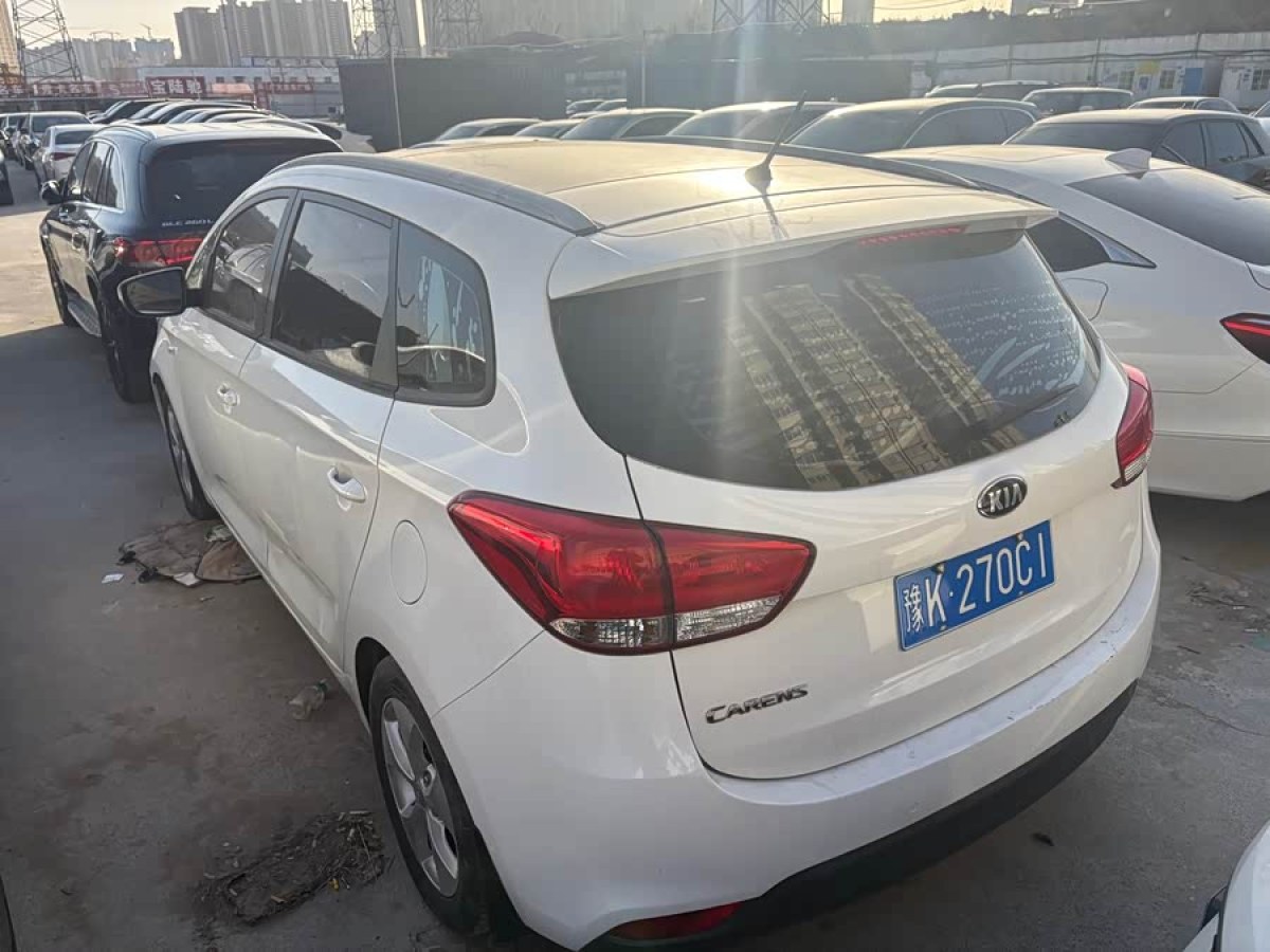 起亚 佳乐 2015 汽车图片 #6