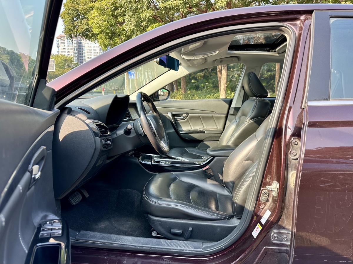 GAC Trumpchi GA6 2018 #6 GAC Trumpchi GA6 2018 car image #6