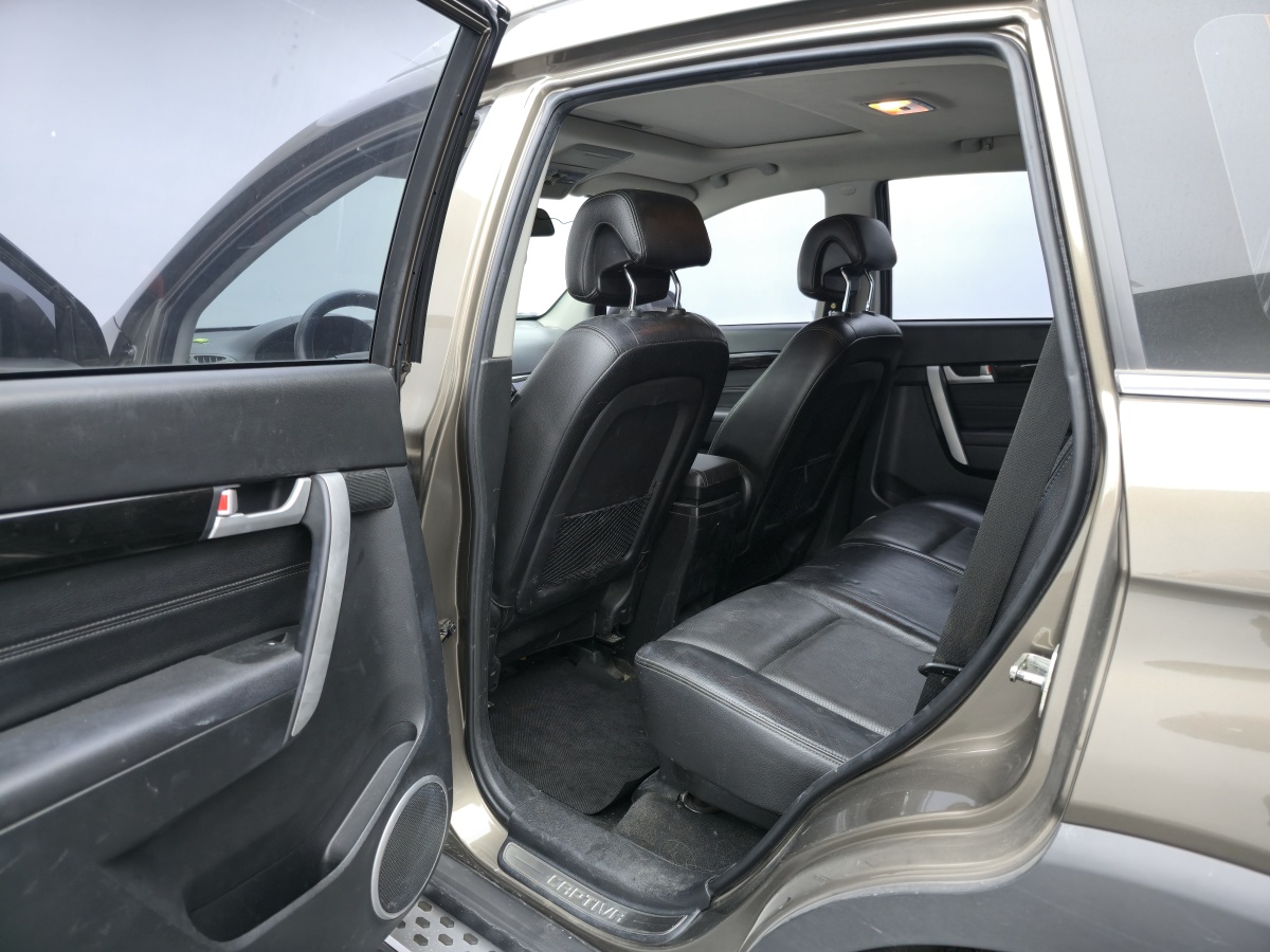 Chevrolet Captiva 2016 #6 Chevrolet Captiva 2016 car image #6
