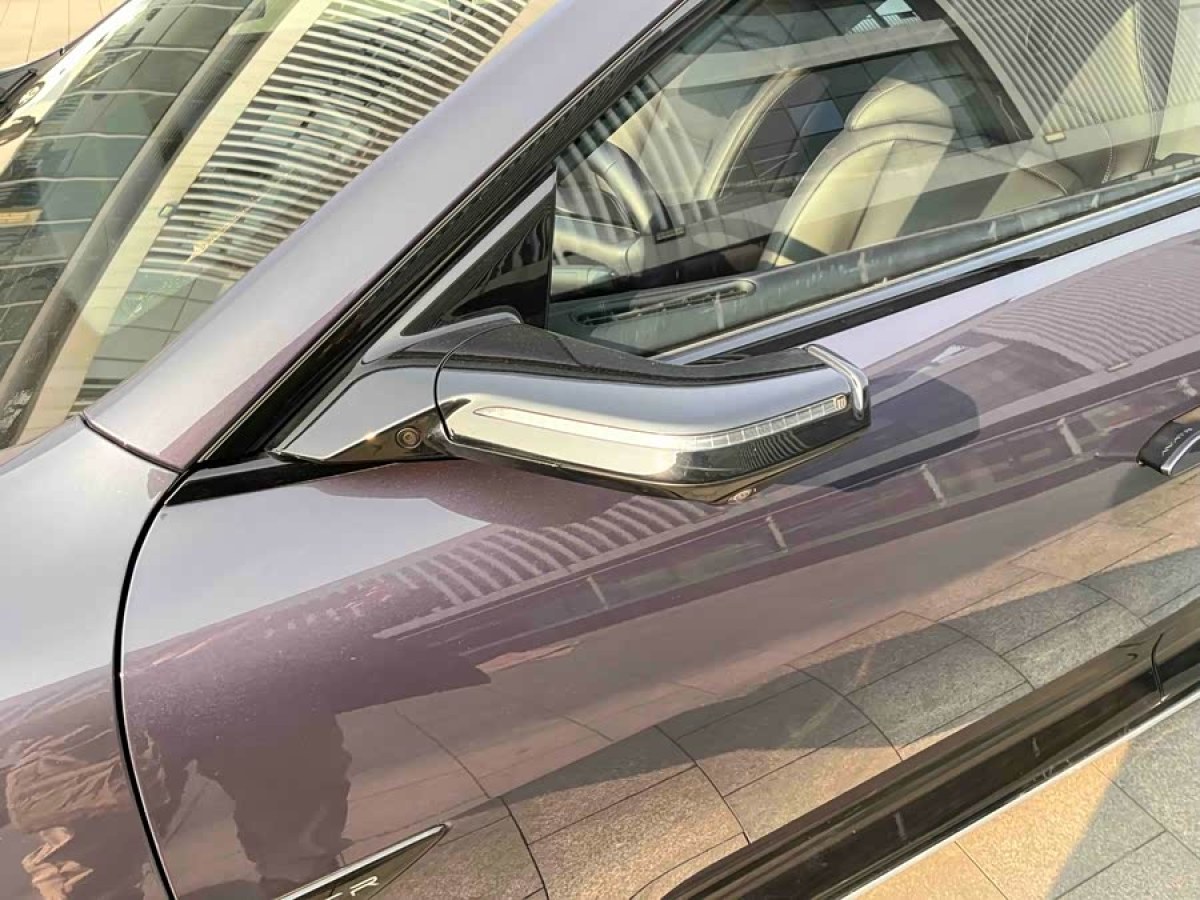 Avatr 06 2025 car image #6