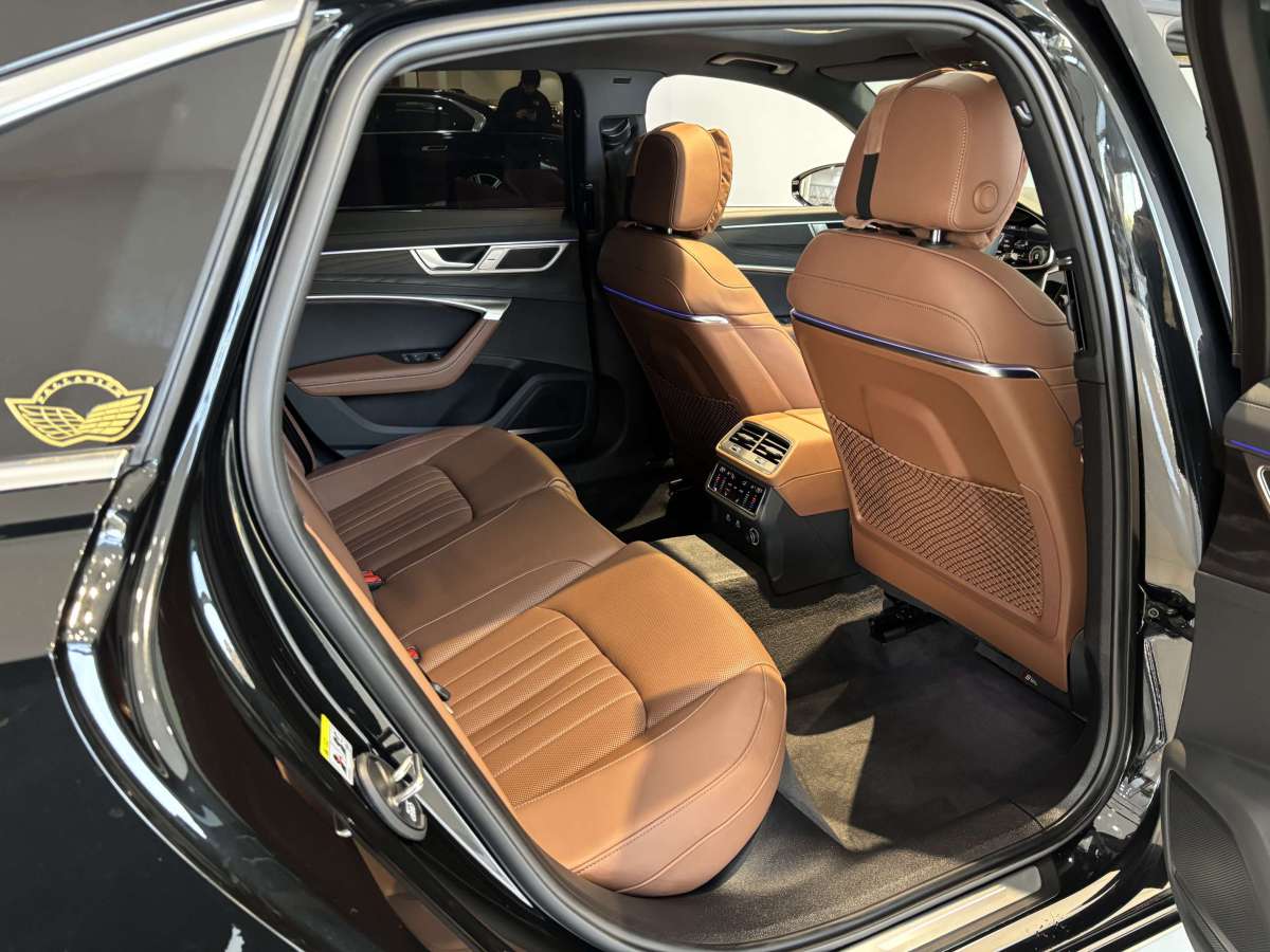 Audi 2024 immagine di auto #6