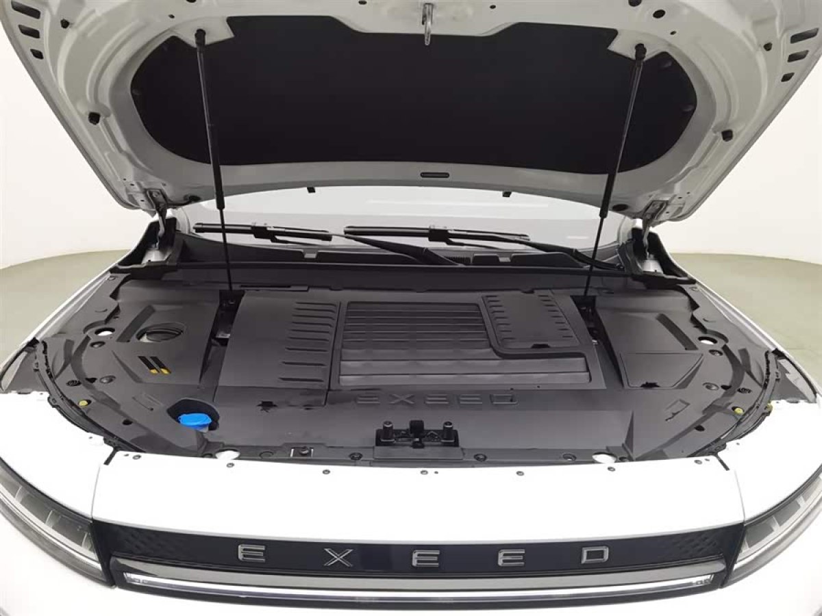 Exceed 2022 immagine di auto #6
