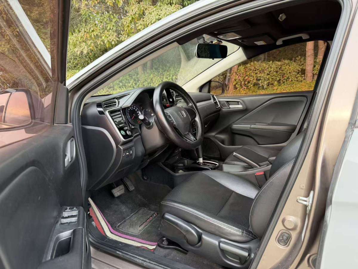 Honda Greiz 2015 car image #6