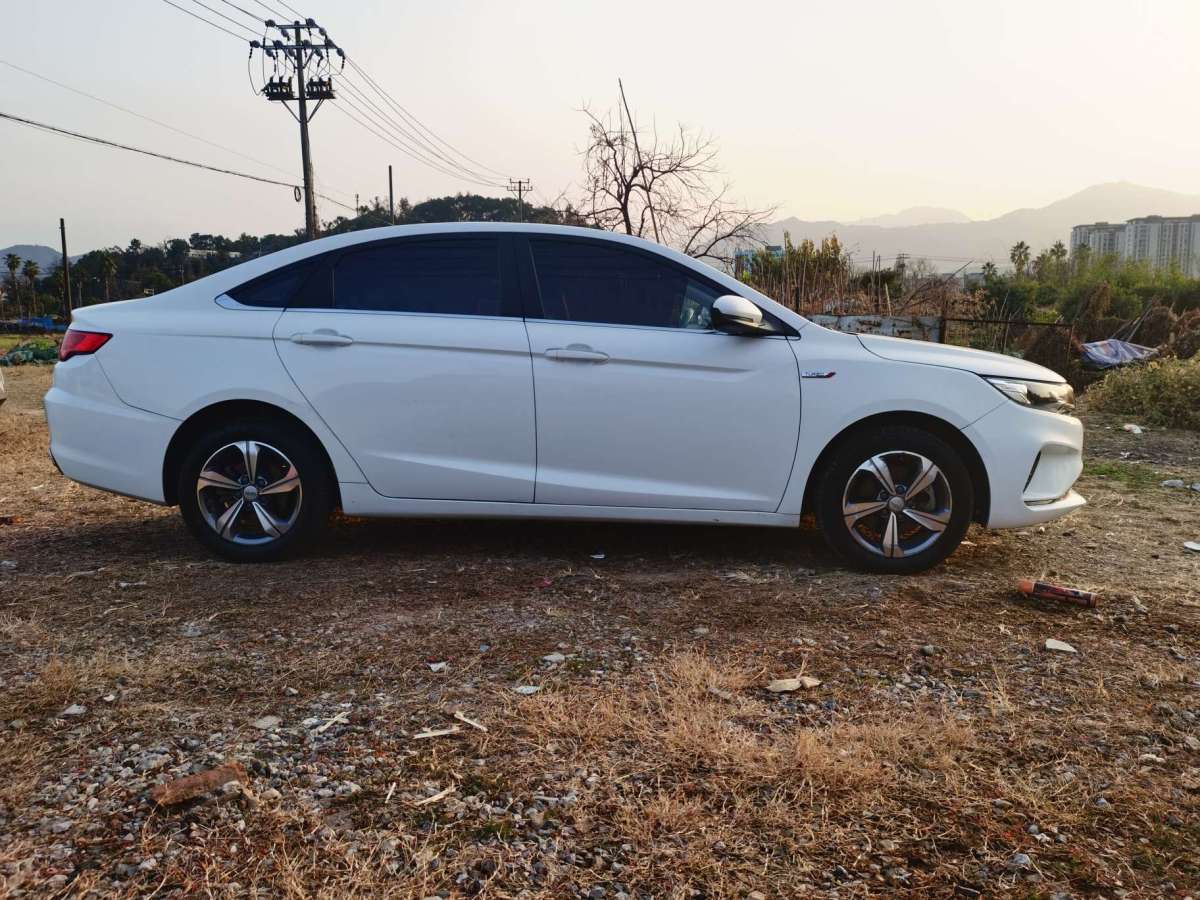 GEELY Emgrand GL 2019 car image #6