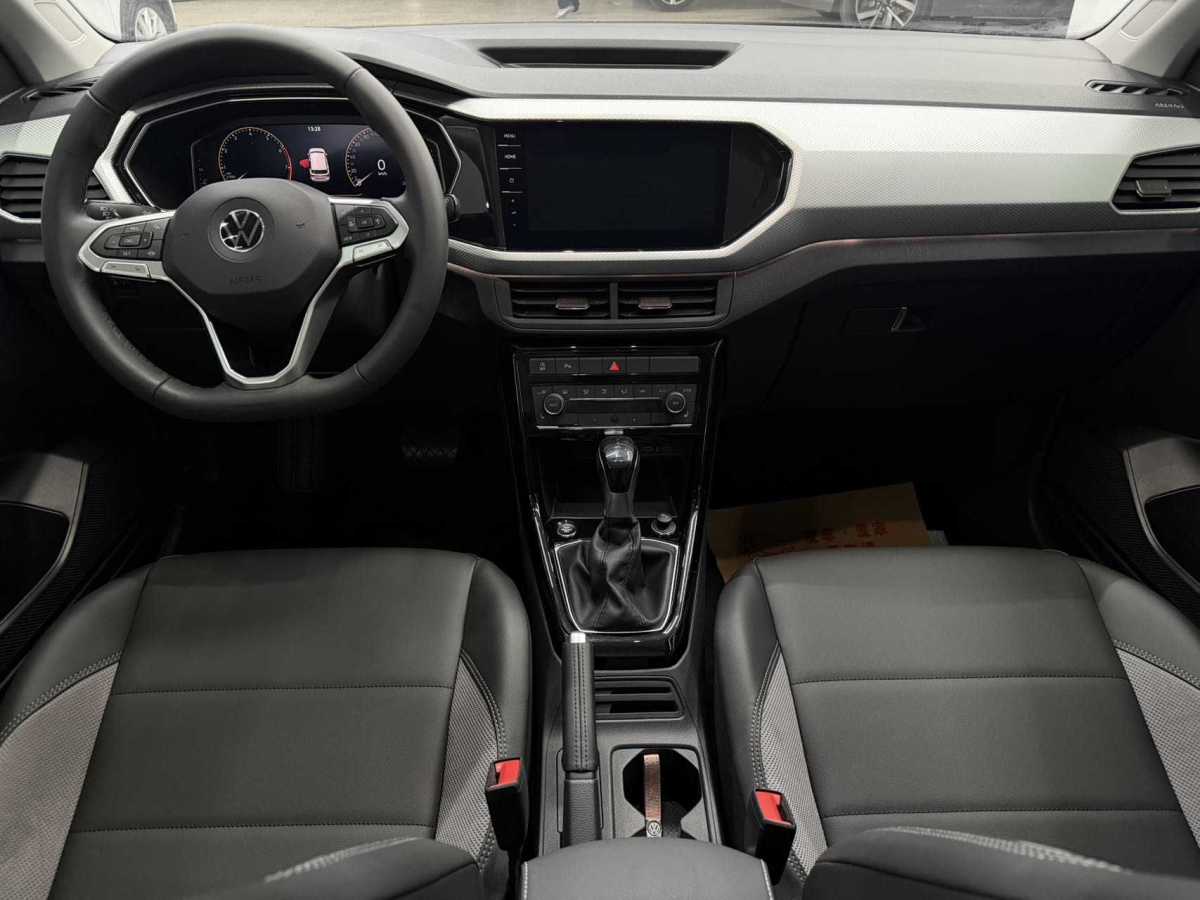 Volkswagen Tacqua 2021 #6 Volkswagen Tacqua 2021 car image #6
