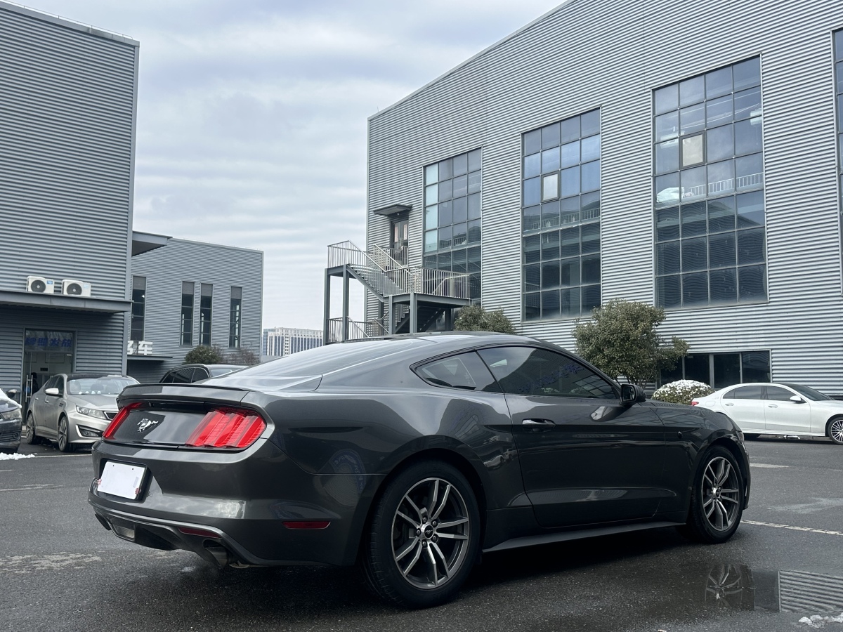 Ford Mustang 2018 immagine di auto #6