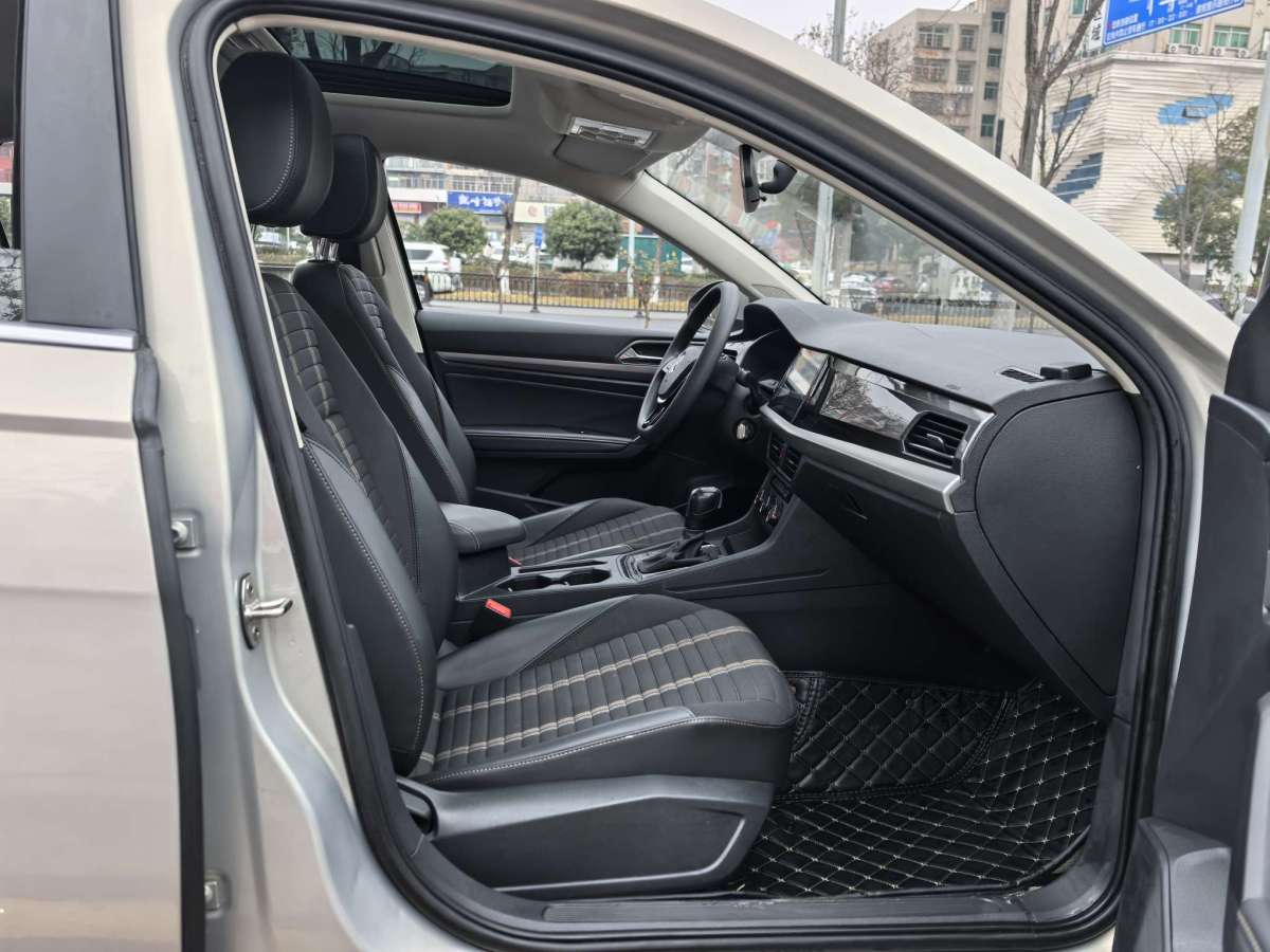 Volkswagen Lavida 2019 #6 Volkswagen Lavida 2019 car image #6