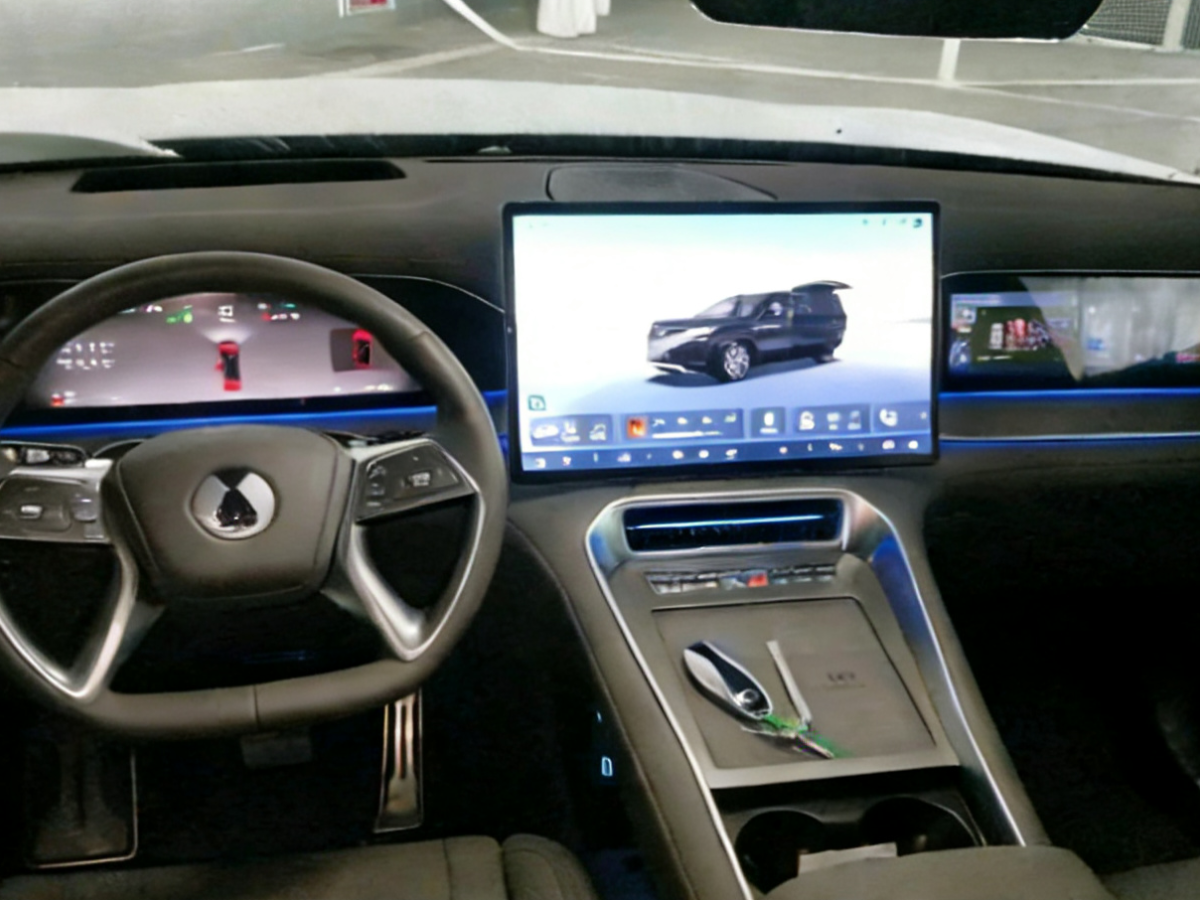 Denza N9 2025 imagem de carro #6