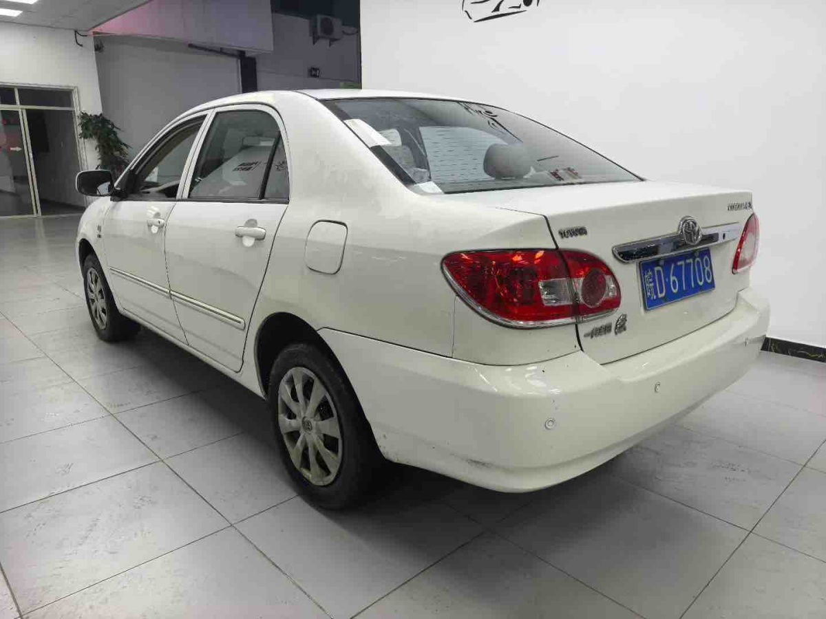 Toyota Corolla (Classic) 2010 #6 Toyota Corolla (Classic) 2010 immagine di auto #6