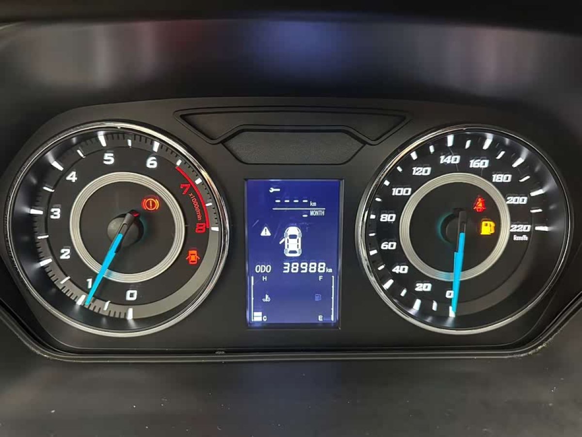 Soueast V5 Lingzhi 2015 #6 Soueast V5 Lingzhi 2015 image de voiture #6