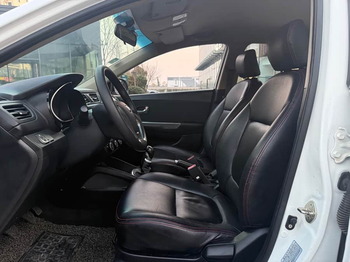 起亚 起亚K2 2015 汽车图片 #6