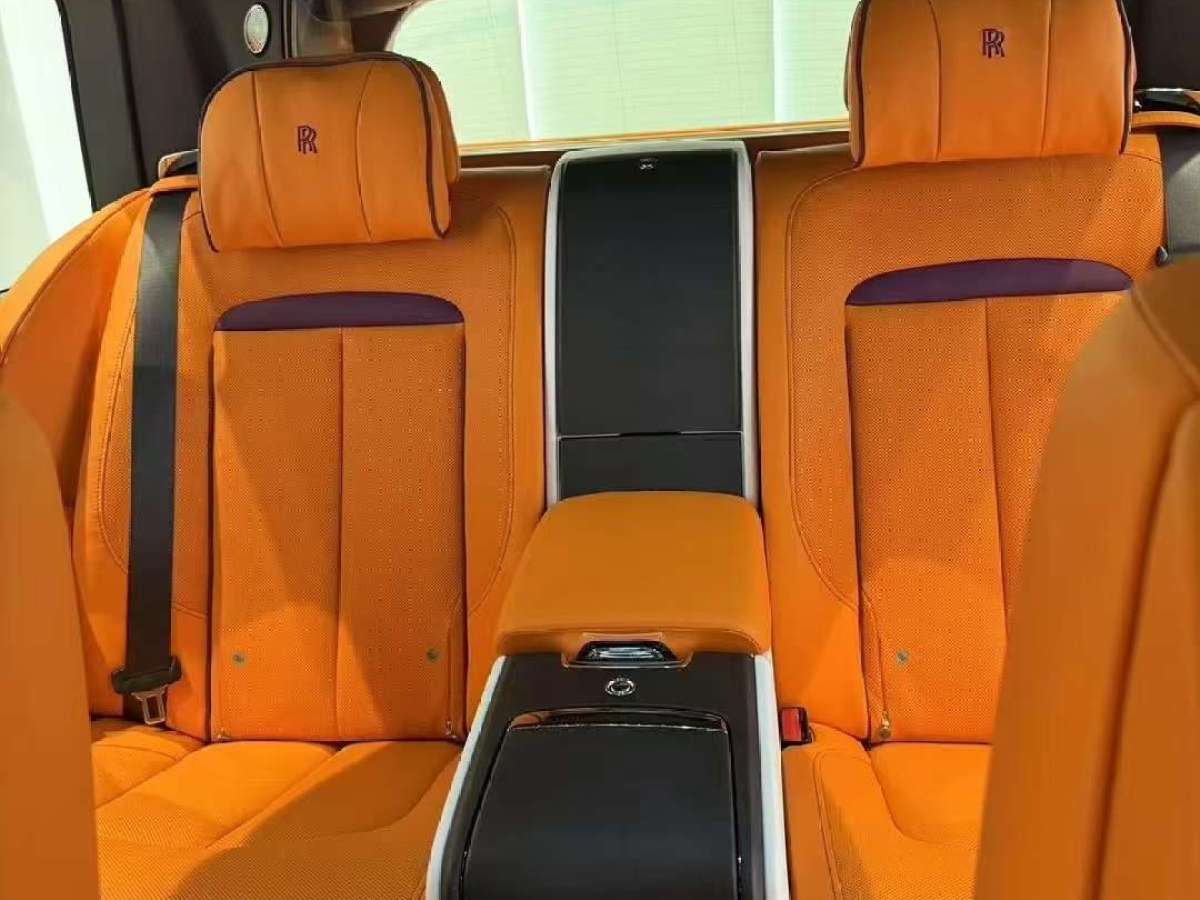 Rolls-Royce Cullinan #6 Rolls-Royce Cullinan car image #6