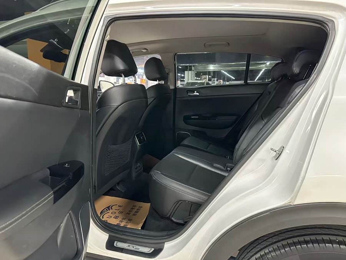 Kia KX5 2017 صورة سيارة #6