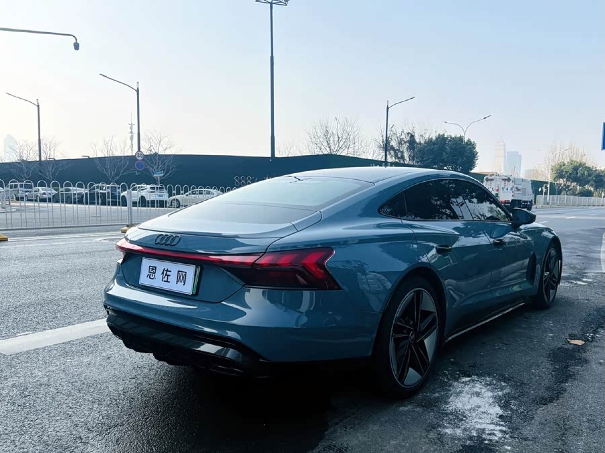 Audi RS e-tron GT 2023 car image #6