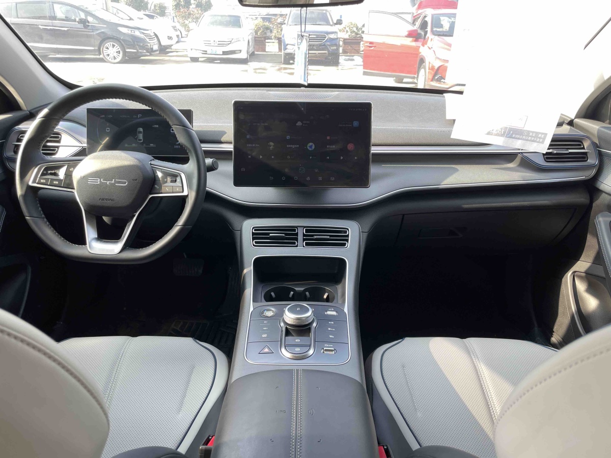 BYD Destroyer 05 2025 #6 BYD Destroyer 05 2025 car image #6