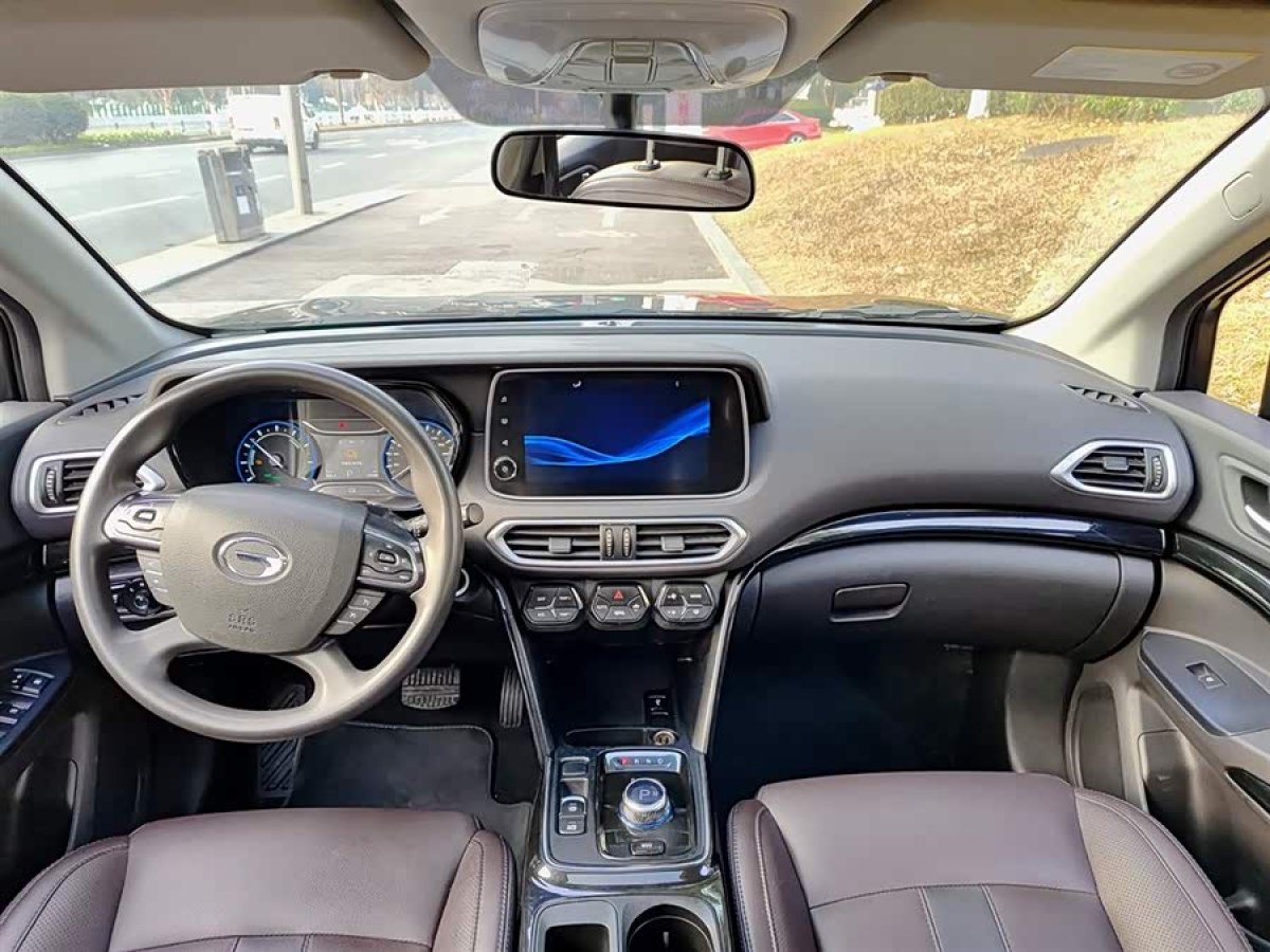 GAC ix4 2018 car image #6