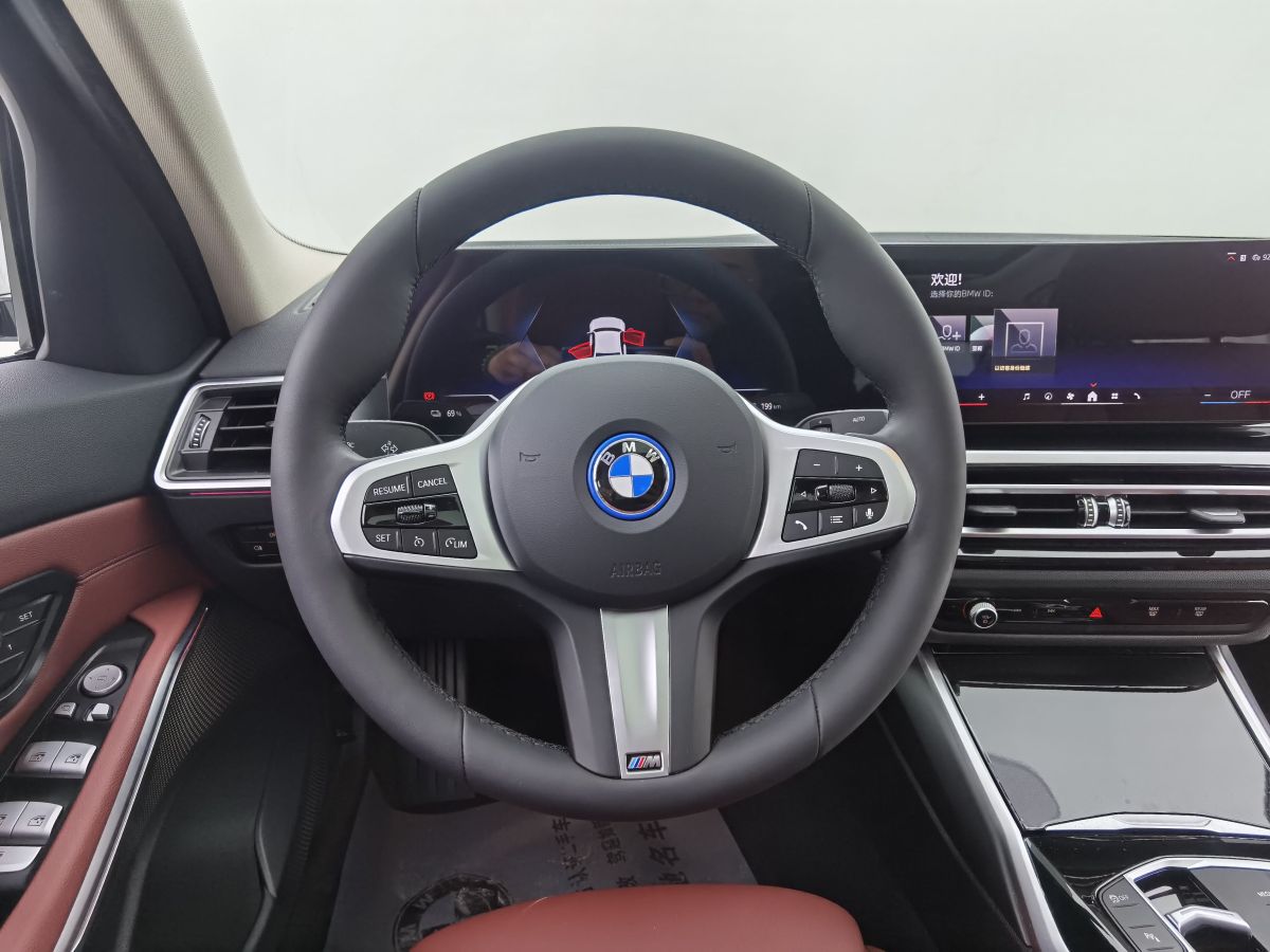 BMW i3 2023 car image #6
