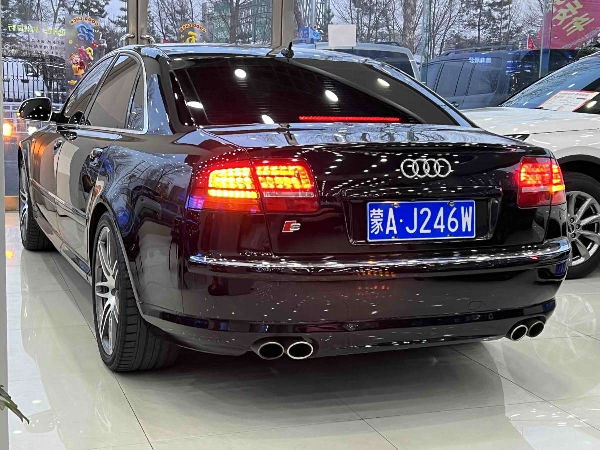 Audi S8 2009 car image #6