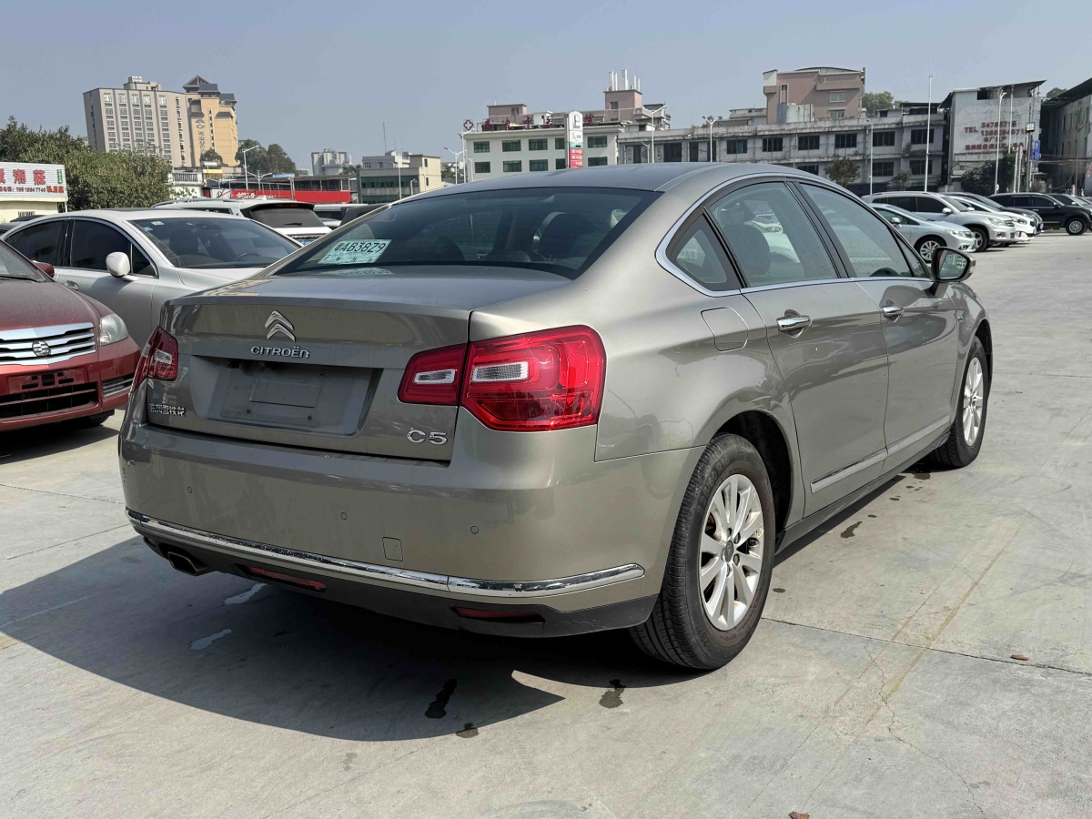 Citroen C5 2015 car image #6