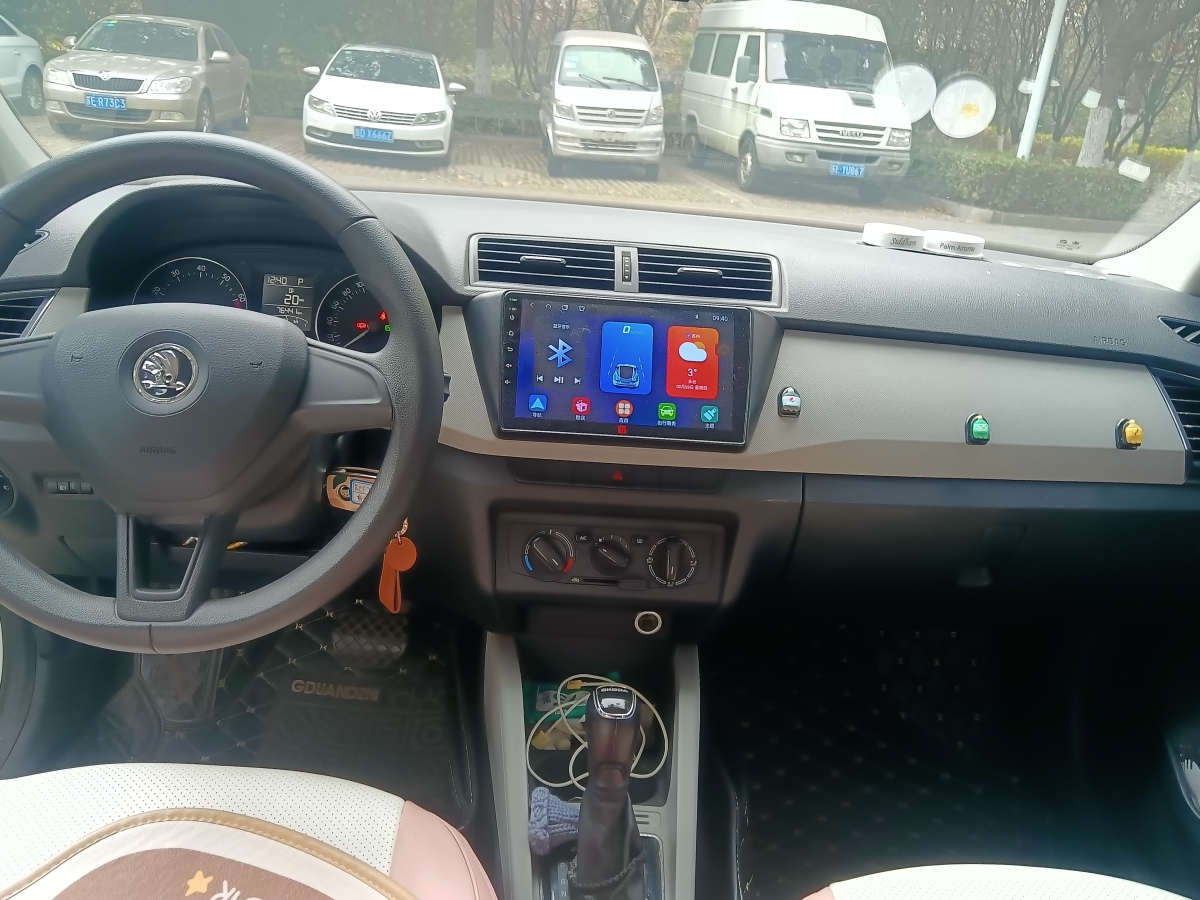 Skoda Fabia 2016 #6 Skoda Fabia 2016 car image #6