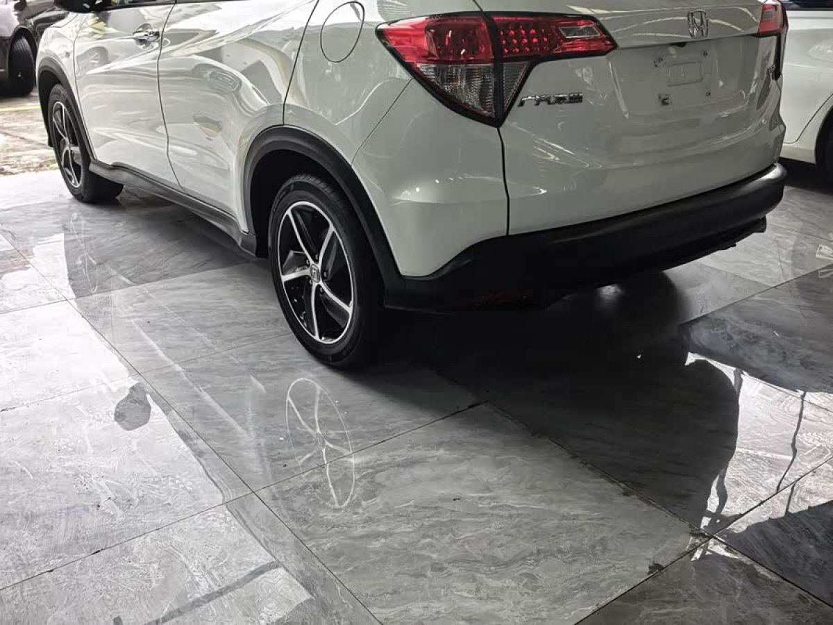 Honda VEZEL 2022 car image #6