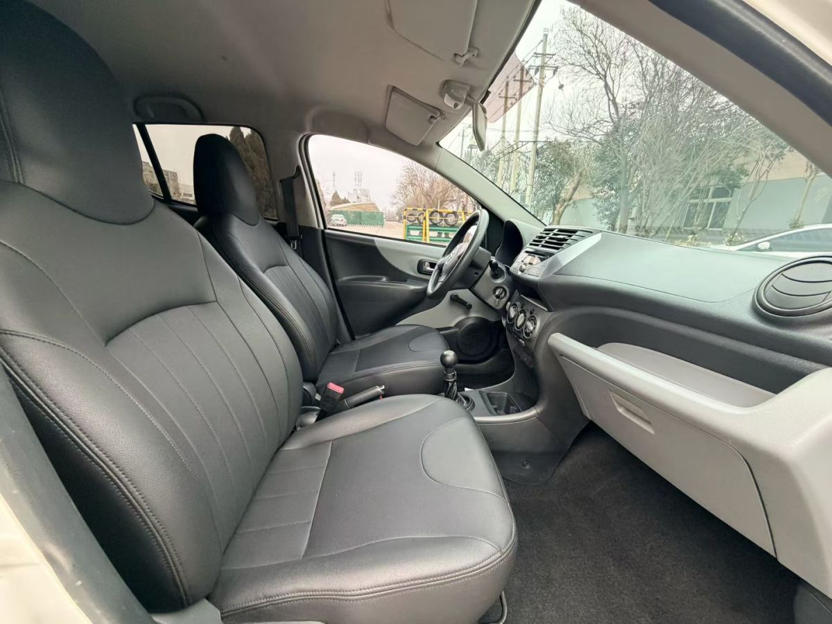 Suzuki Alto 2015 imagem de carro #6