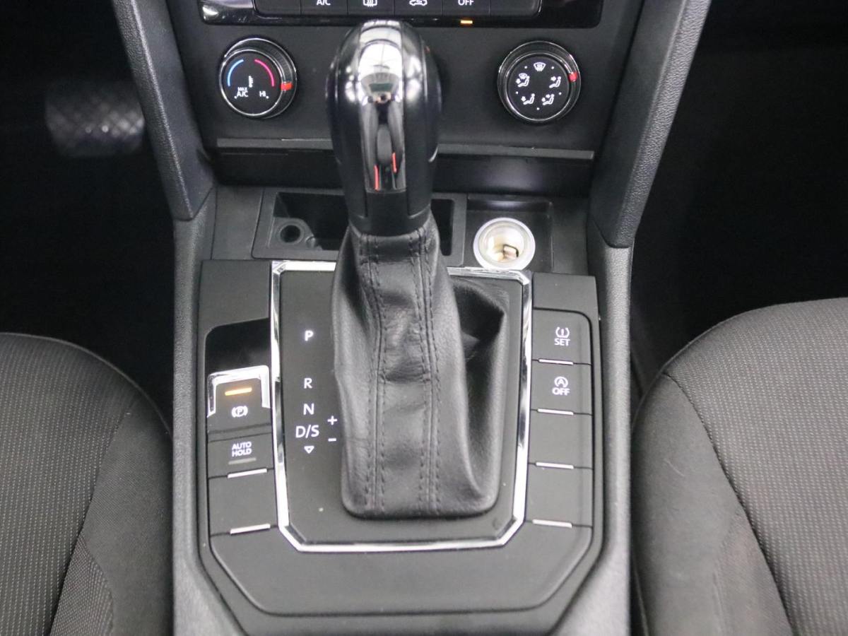 Volkswagen Lamando 2017 immagine di auto #6