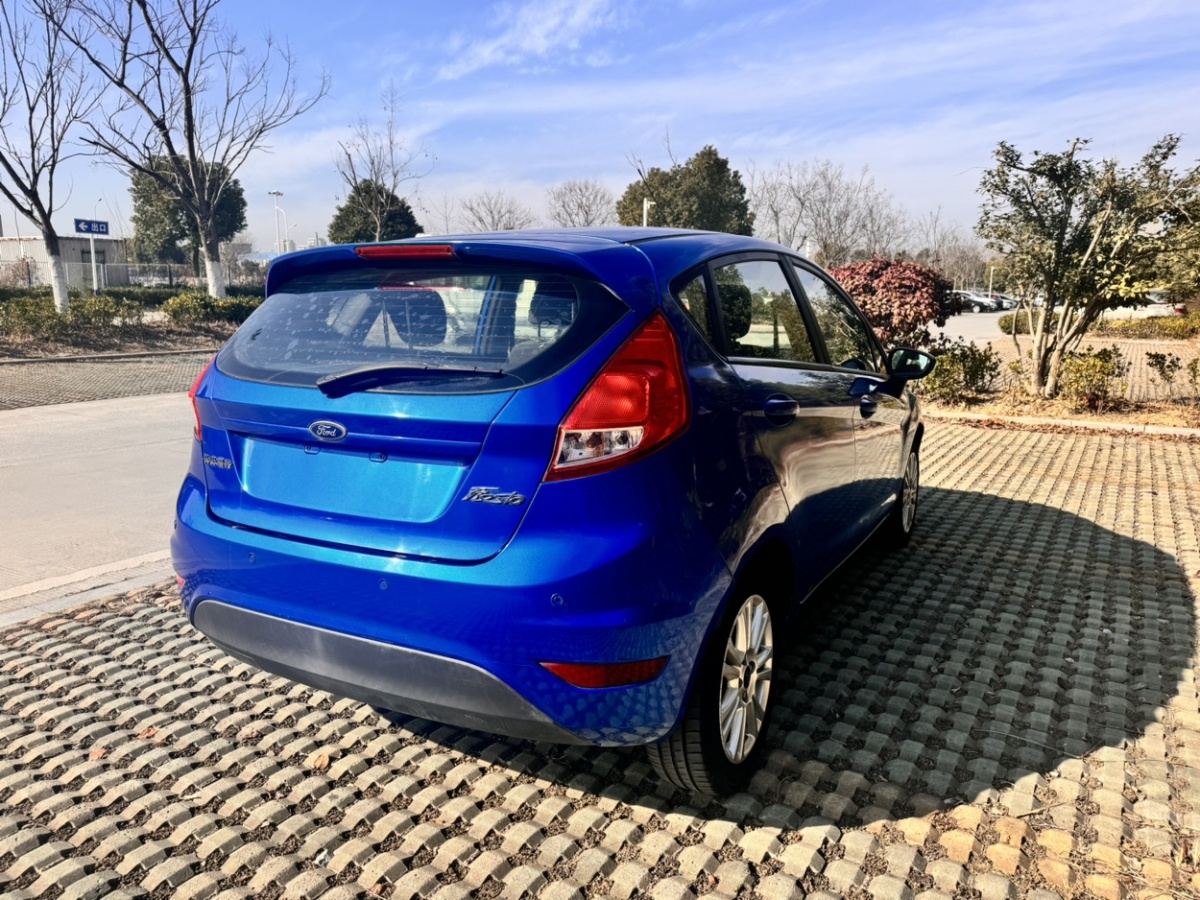 Ford 2015 car image #6