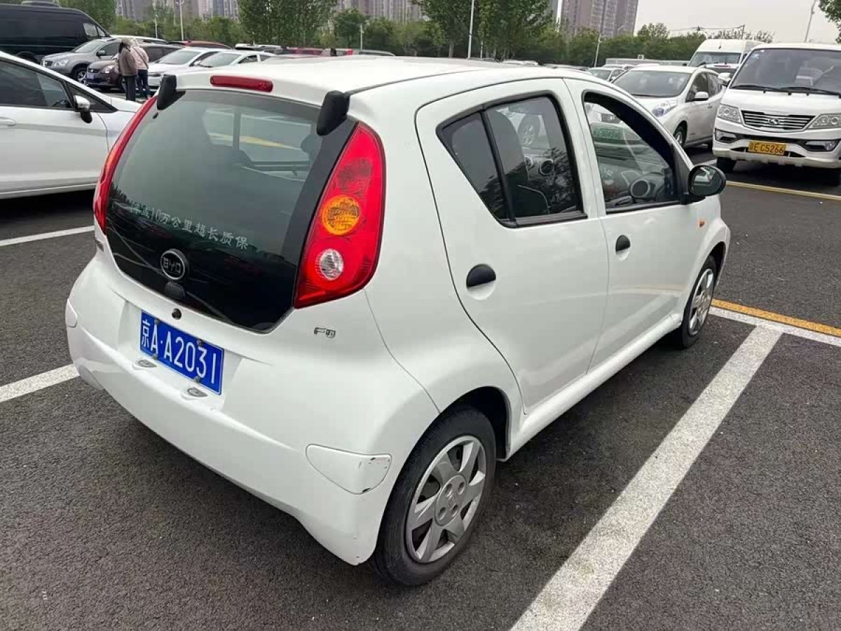 BYD 2014 #6 BYD 2014 car image #6