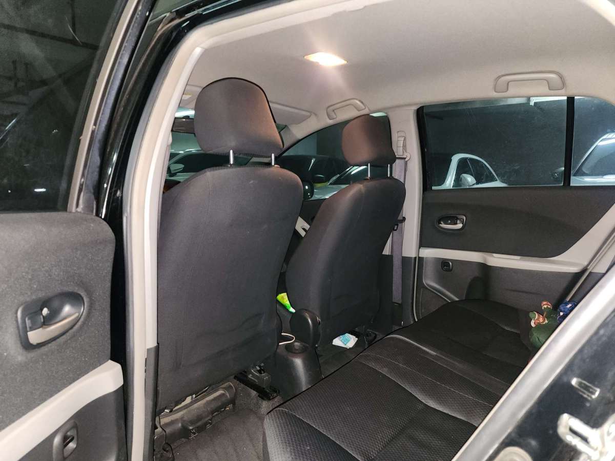 Toyota Yaris 2009 imagem de carro #6