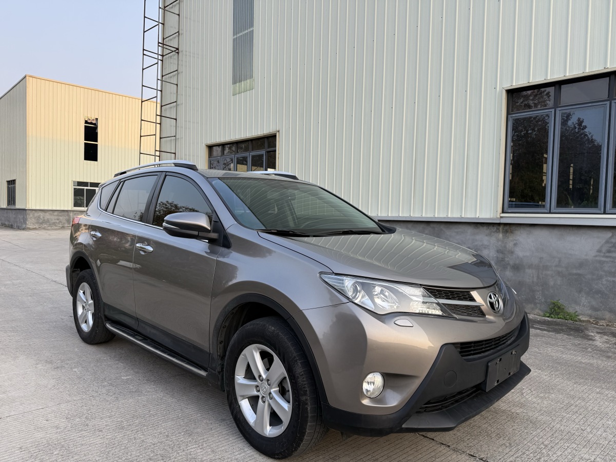 Toyota RAV4 2014 #6 Toyota RAV4 2014 car image #6