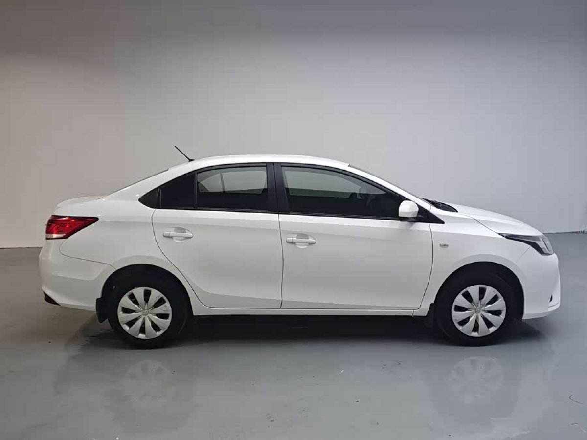 Toyota Yaris L Zhixiang 2021 صورة سيارة #6