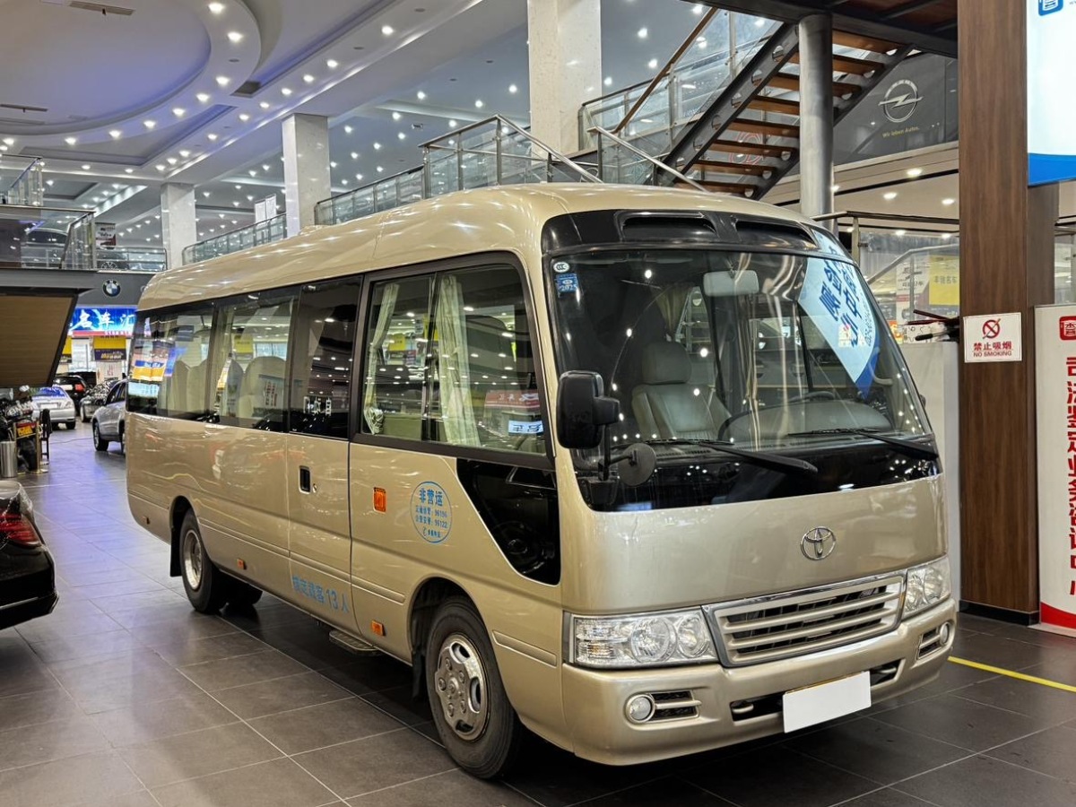Toyota Coaster 2011 #6 Toyota Coaster 2011 imagen de coche #6