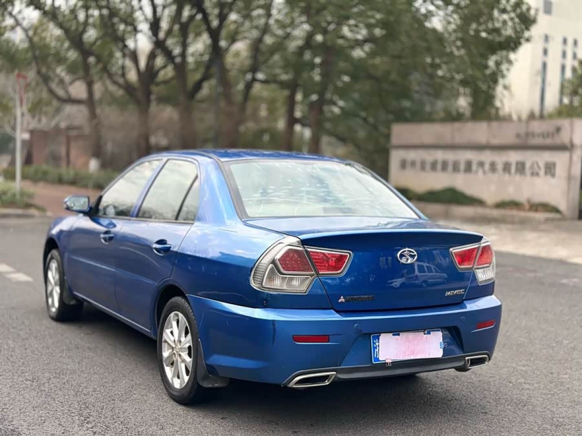 Soueast V3 Lingyue 2012 #6 Soueast V3 Lingyue 2012 car image #6