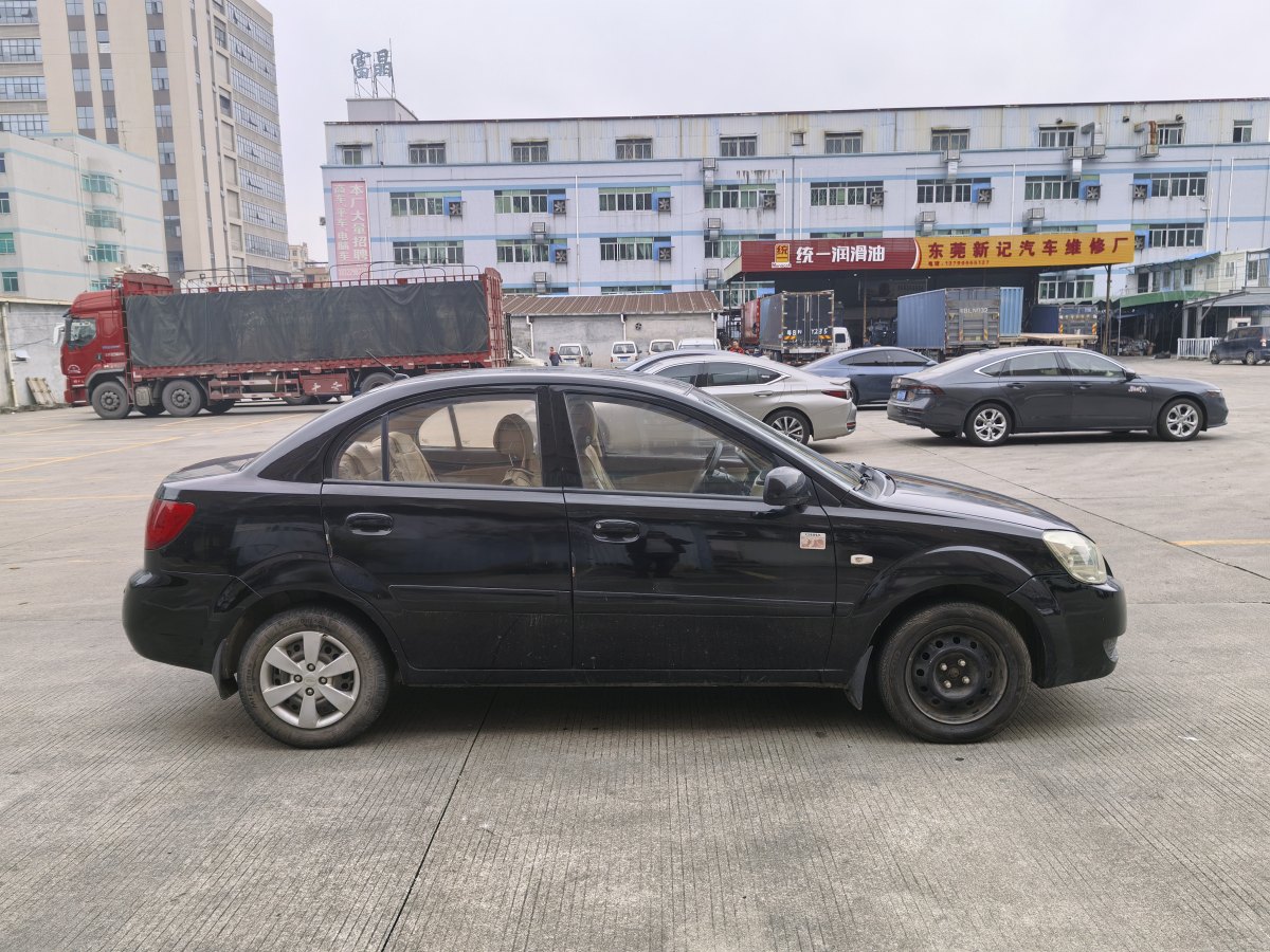 Kia Rio 2010 imagen de coche #6