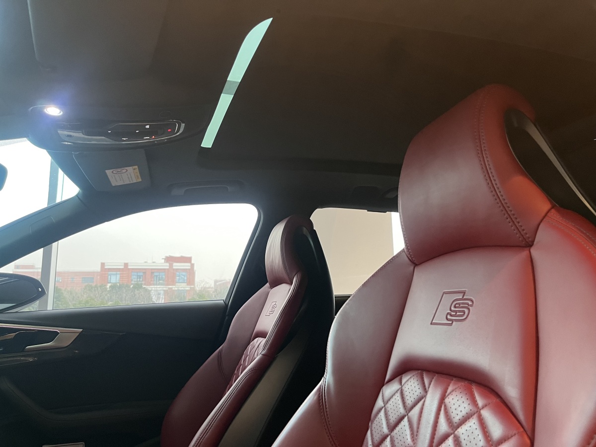 五菱汽车 奥迪S4 2023 汽车图片 #6