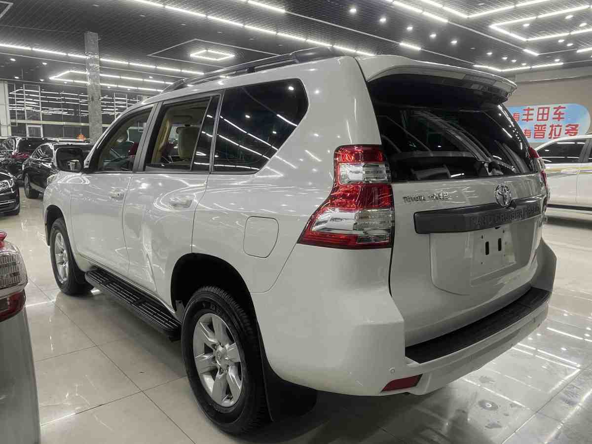 Toyota Land Cruiser Prado 2015 car image #6