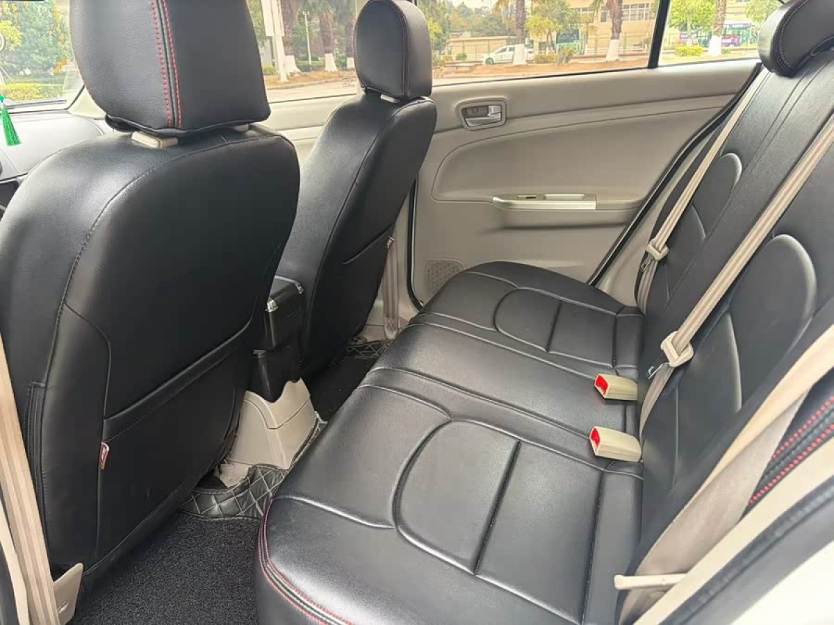 Changan Alsvin V3 2016 car image #6