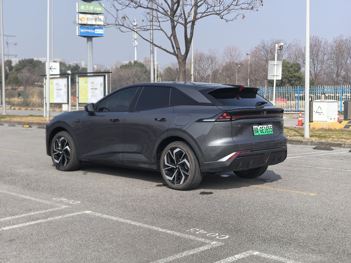 Deepal S07 2025 #6 Deepal S07 2025 car image #6