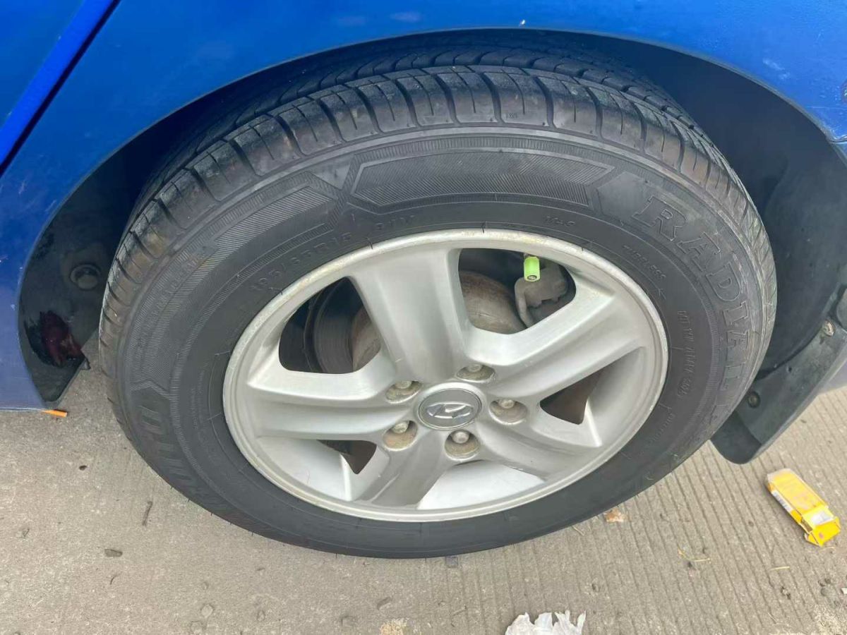 Hyundai i30 2010 #6 Hyundai i30 2010 car image #6