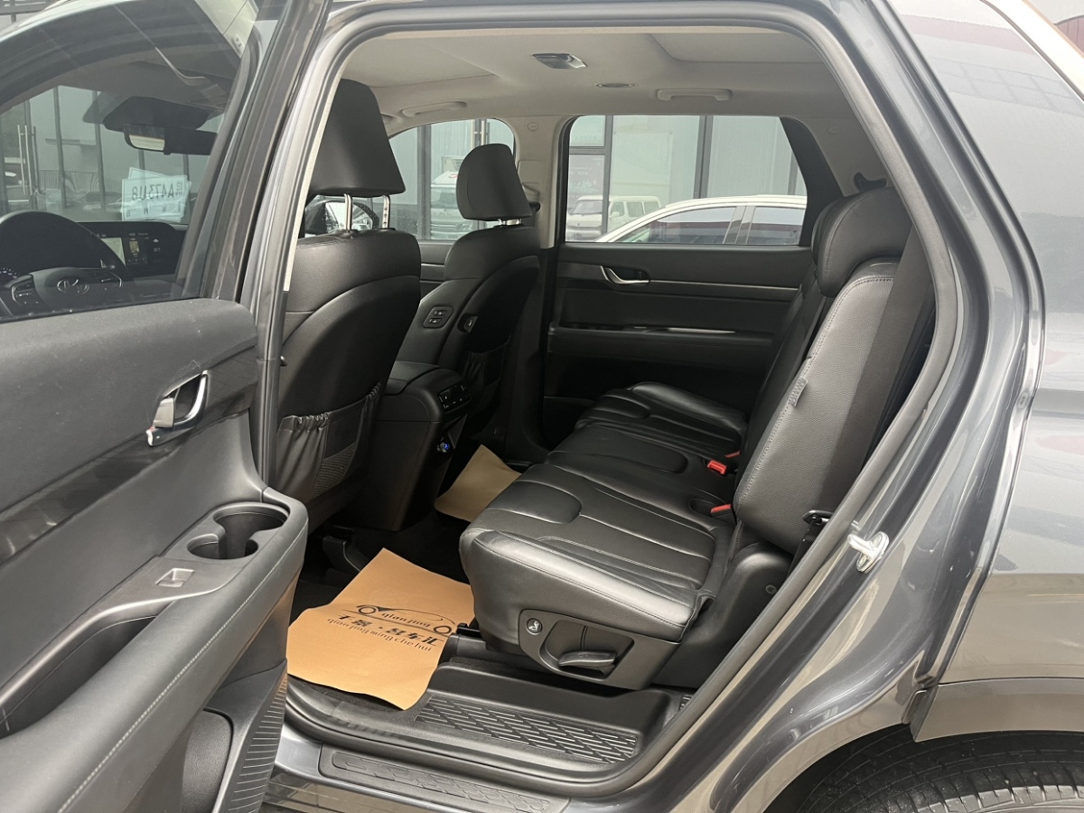 Hyundai Palisade 2021 car image #6