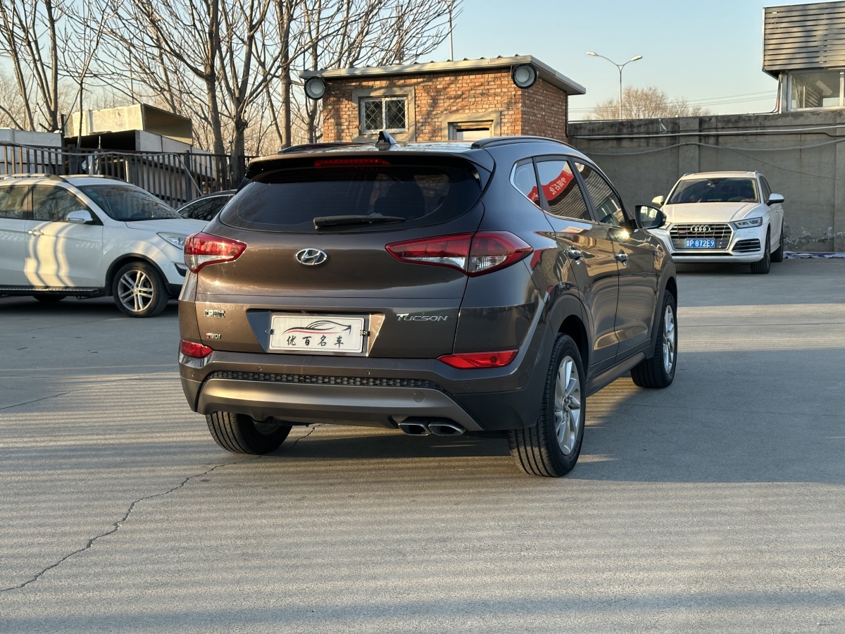 Hyundai Tucson 2016 car image #6