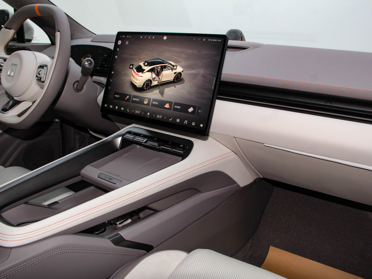 极氪 极氪007GT 2025 汽车图片 #6