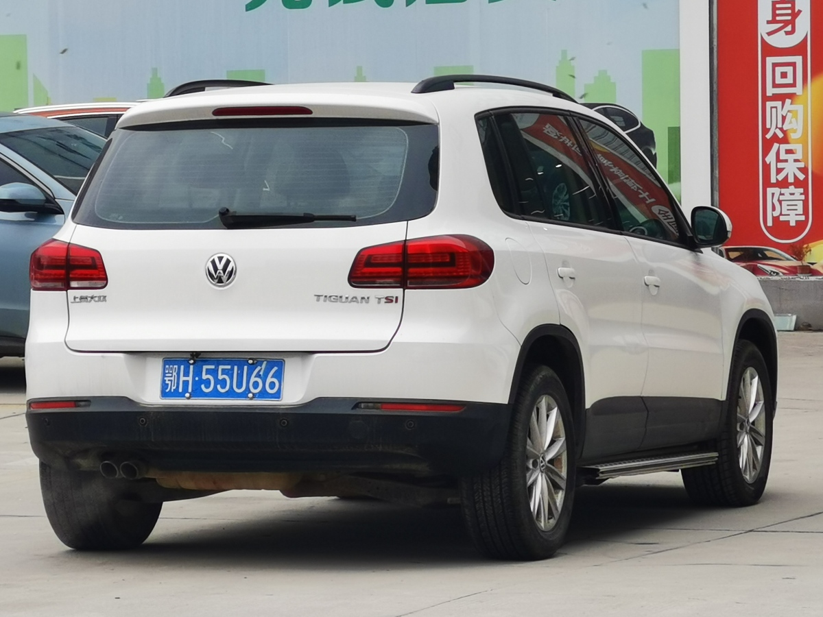 Volkswagen Tiguan 2015 car image #6